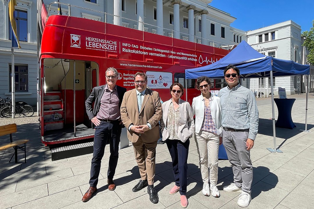 Infobus der Alexianer Herzenssache Lebenszeit