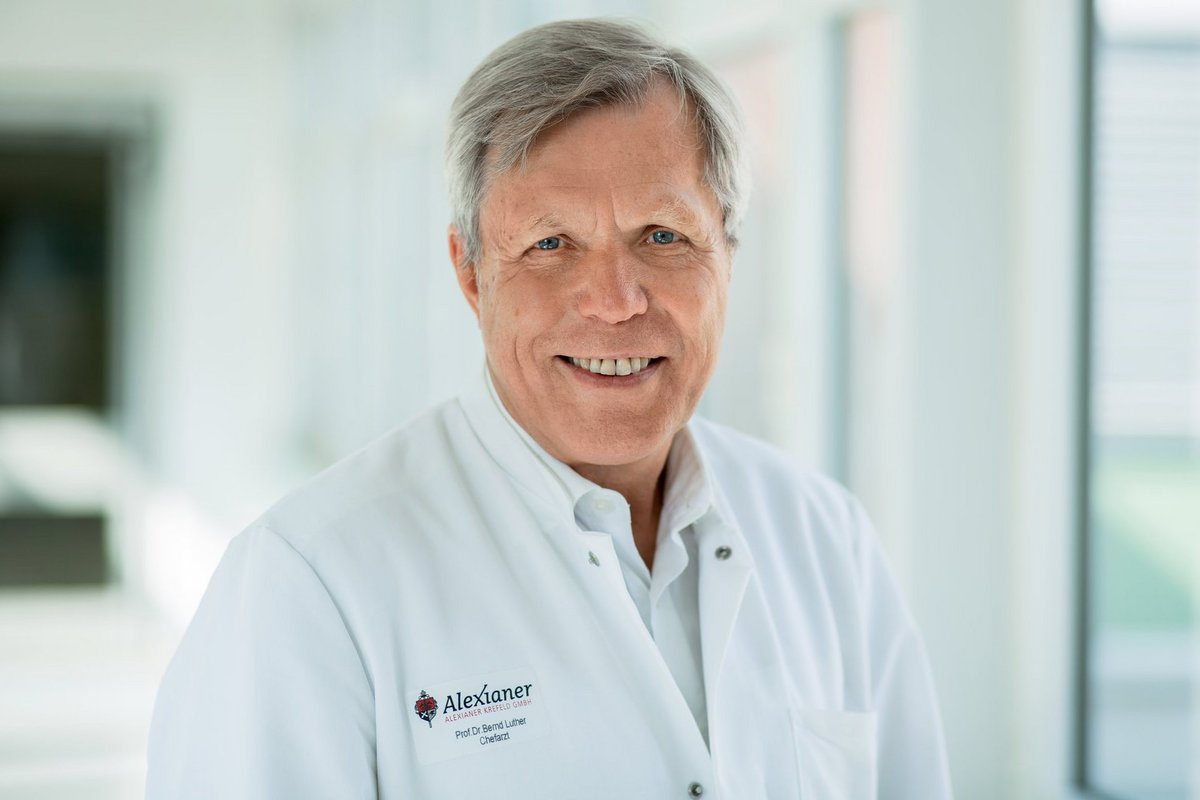 Chefarzt Prof. Dr. Dr. med. Bernd Luther Chefarzt Prof. Dr. Dr. med. Bernd Luther