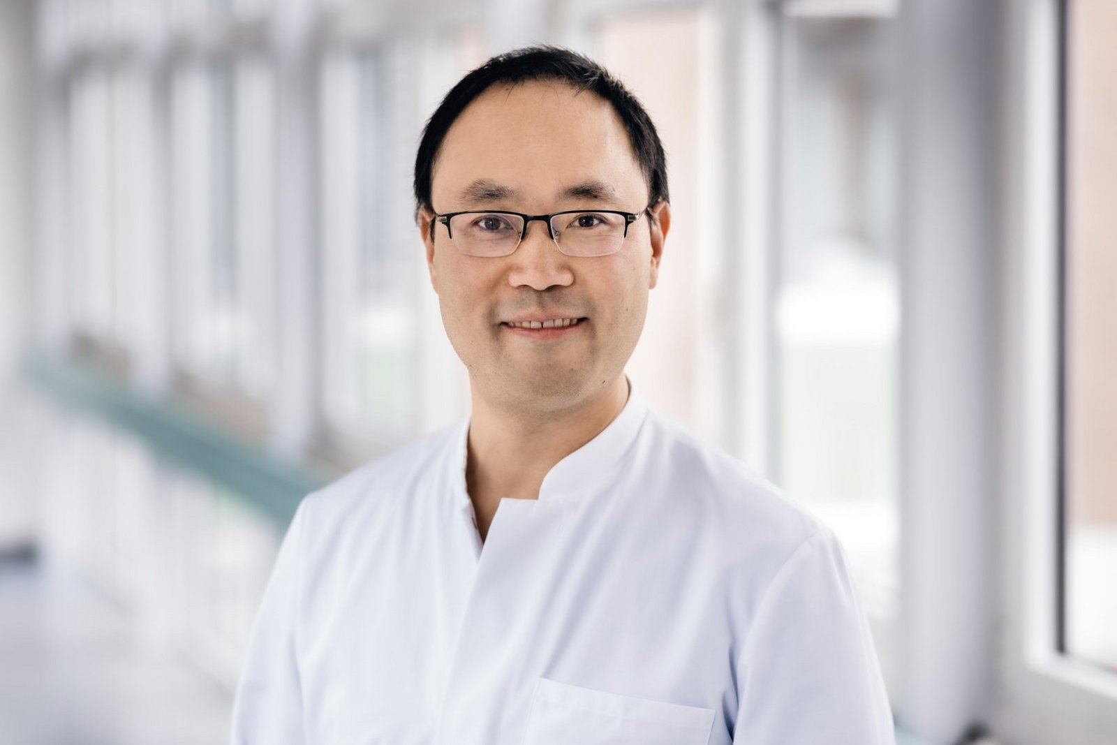 Dr. Yingfeng Lin